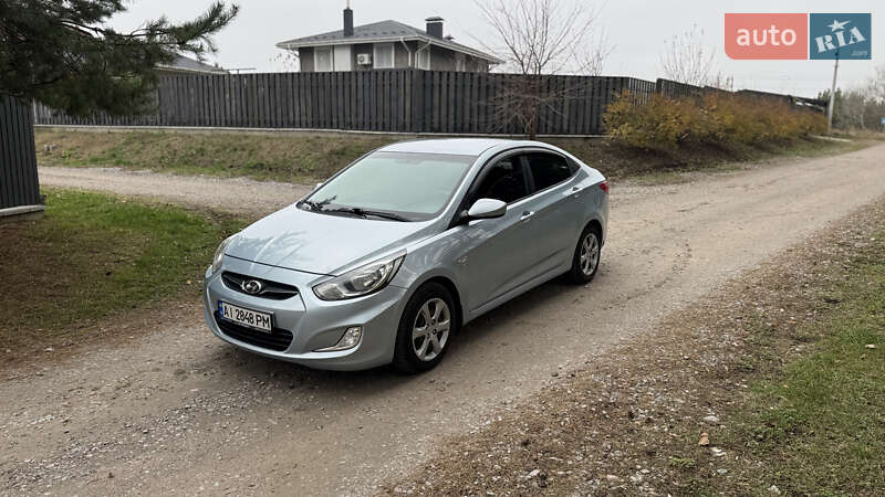 Седан Hyundai Accent 2011 в Василькові