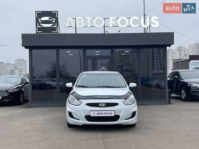 Седан Hyundai Accent 2018 в Киеве фото 3 Седан Hyundai Accent 2018 в Киеве