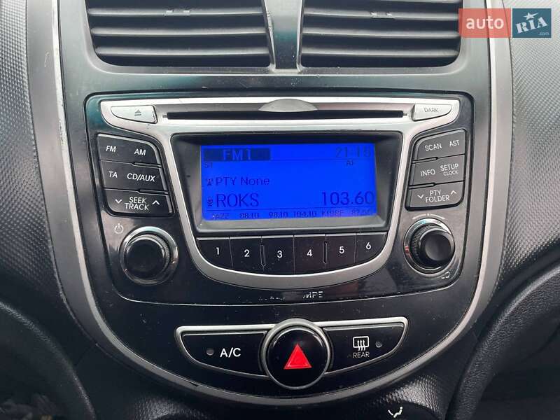 Седан Hyundai Accent 2018 в Киеве фото 21 Седан Hyundai Accent 2018 в Киеве