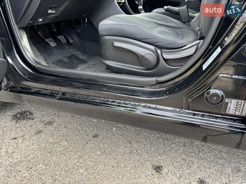 Седан Hyundai Accent 2011 в Киеве фото 10 Седан Hyundai Accent 2011 в Киеве