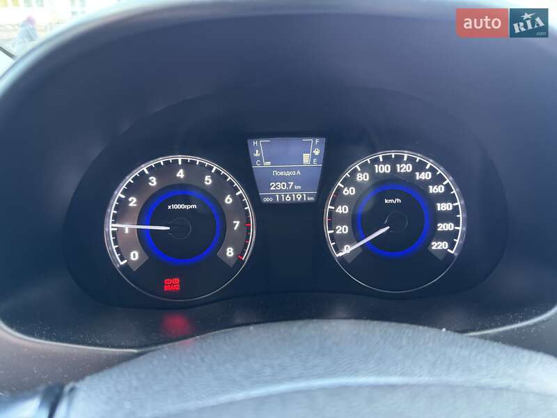 Седан Hyundai Accent 2011 в Киеве фото 23 Седан Hyundai Accent 2011 в Киеве