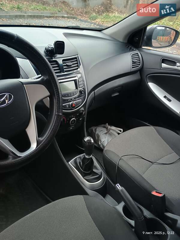 Седан Hyundai Accent 2011 в Ирпене фото 16 Седан Hyundai Accent 2011 в Ирпене