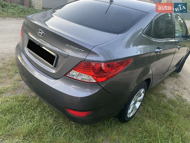 Седан Hyundai Accent 2011 в Тульчині фото 4 Седан Hyundai Accent 2011 в Тульчині