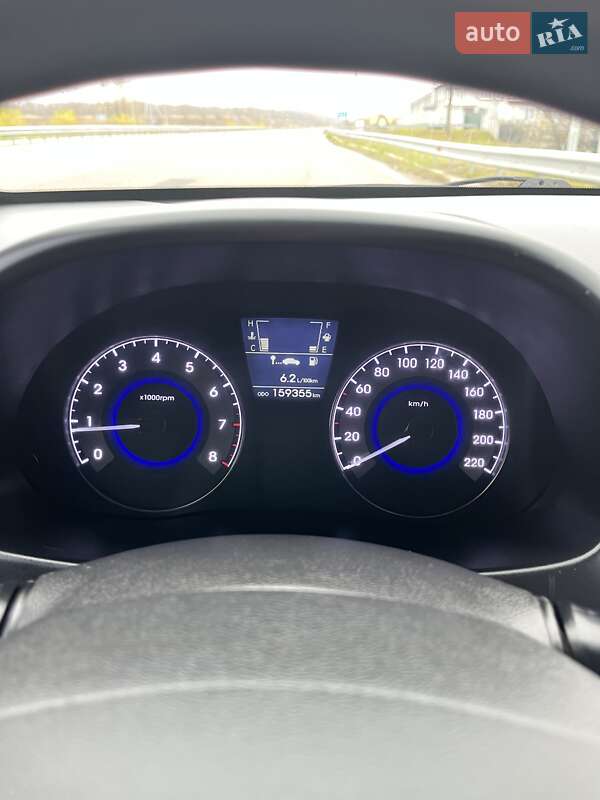 Седан Hyundai Accent 2013 в Дніпрі