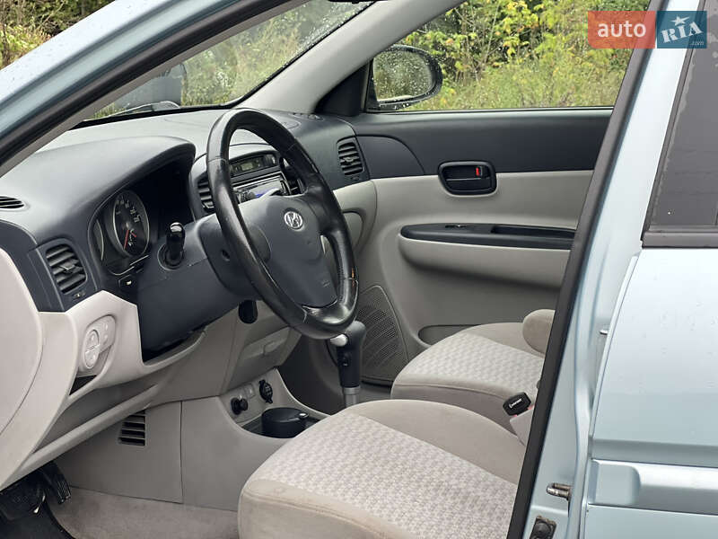 Седан Hyundai Accent 2007 в Стрию