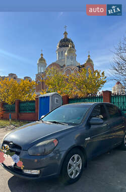 Седан Hyundai Accent 2008 в Киеве