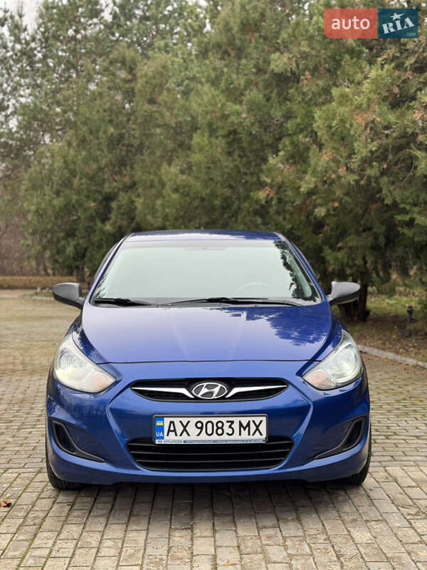 Седан Hyundai Accent 2013 в Дергачах фото 8 Седан Hyundai Accent 2013 в Дергачах