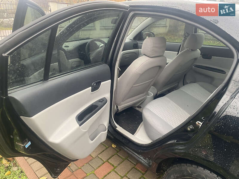 Седан Hyundai Accent 2008 в Ивано-Франковске