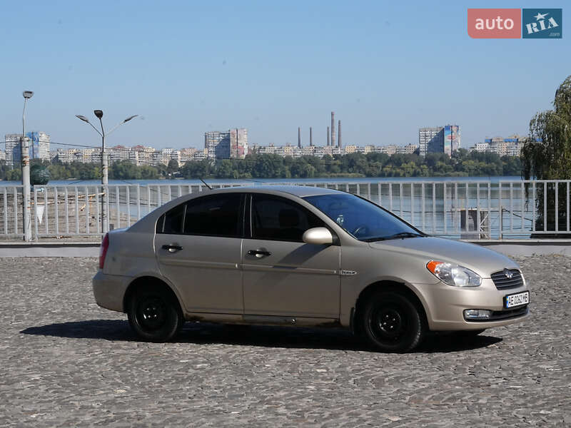 Седан Hyundai Accent 2008 в Дніпрі