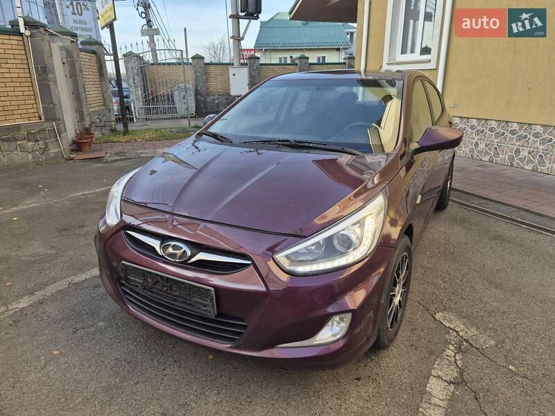Седан Hyundai Accent 2013 в Києві