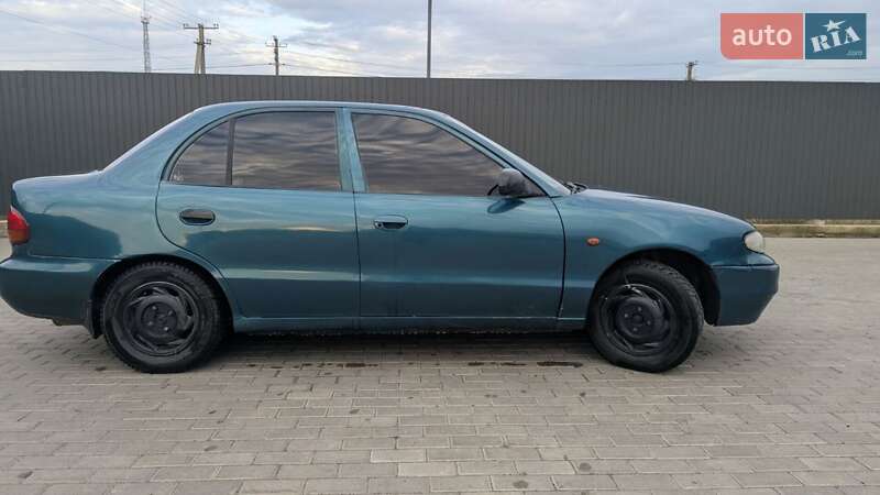 Седан Hyundai Accent 1997 в Черкасах фото 10 Седан Hyundai Accent 1997 в Черкасах