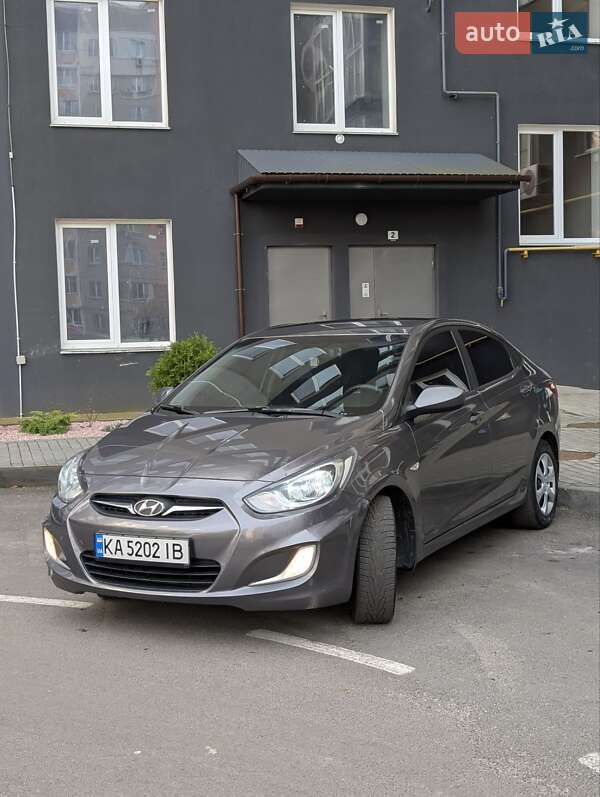 Седан Hyundai Accent 2011 в Чернігові фото 3 Седан Hyundai Accent 2011 в Чернігові