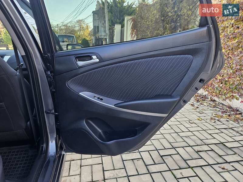 Седан Hyundai Accent 2016 в Одессе фото 41 Седан Hyundai Accent 2016 в Одессе