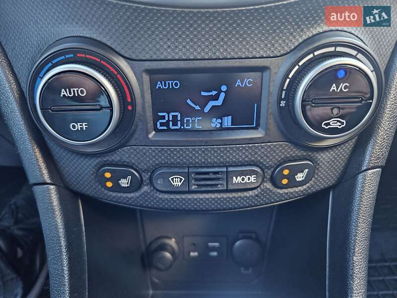 Седан Hyundai Accent 2016 в Одессе фото 24 Седан Hyundai Accent 2016 в Одессе