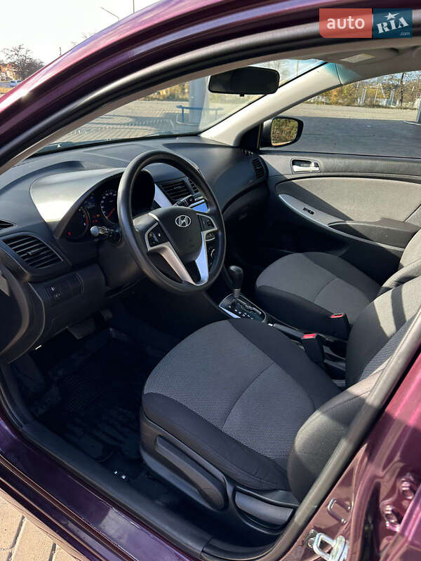 Седан Hyundai Accent 2013 в Николаеве