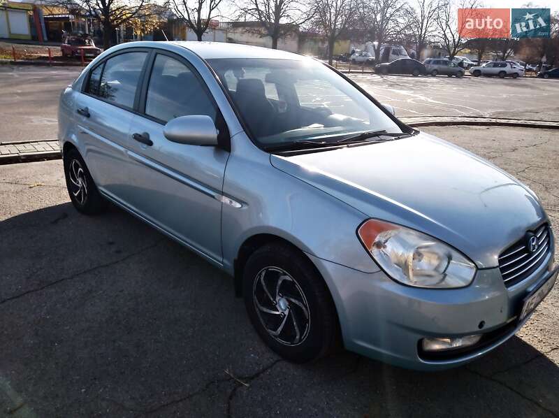 Седан Hyundai Accent 2008 в Нікополі