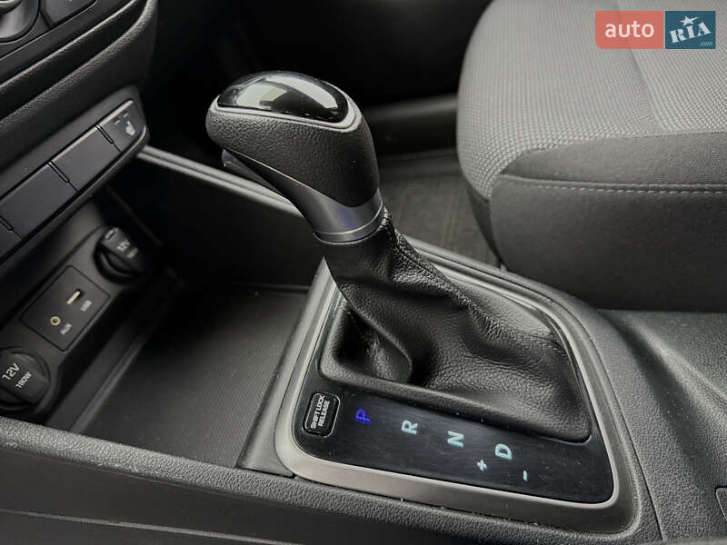 Седан Hyundai Accent 2017 в Дніпрі фото 16 Седан Hyundai Accent 2017 в Дніпрі