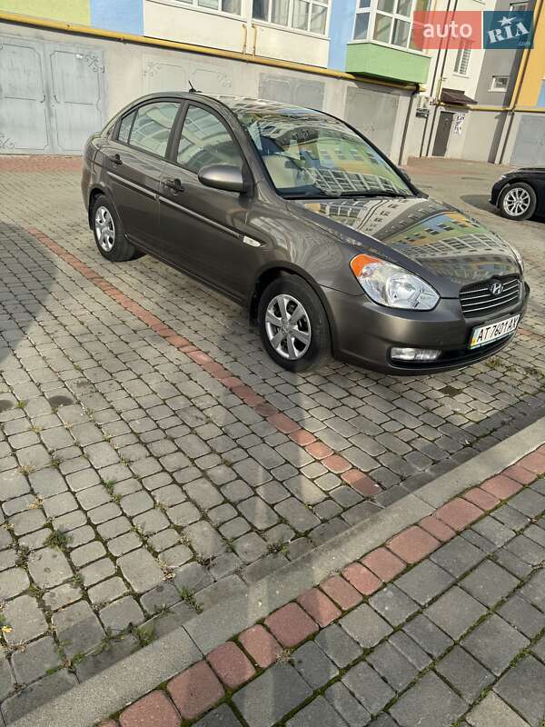 Седан Hyundai Accent 2008 в Ивано-Франковске