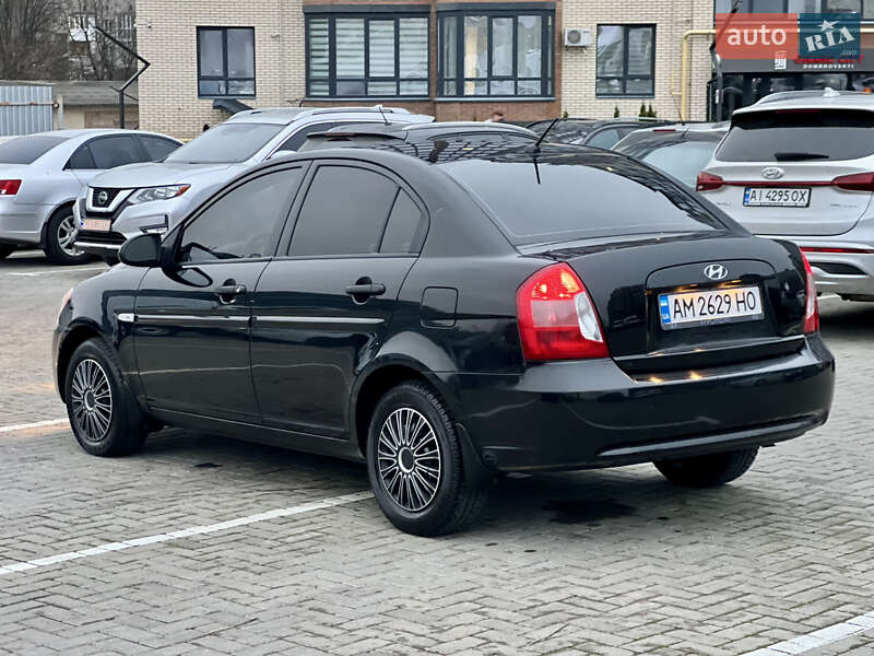 Седан Hyundai Accent 2008 в Житомире