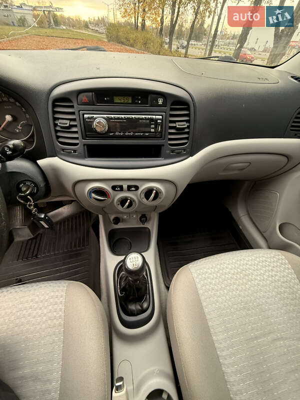 Седан Hyundai Accent 2007 в Харкові