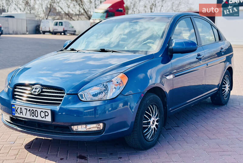Седан Hyundai Accent 2008 в Ровно