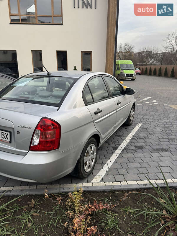Седан Hyundai Accent 2008 в Ивано-Франковске