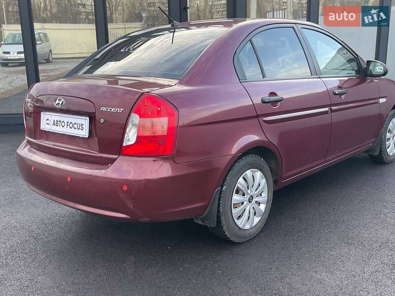 Седан Hyundai Accent 2008 в Киеве