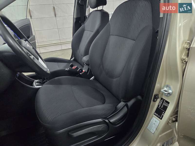 Седан Hyundai Accent 2012 в Краснограде фото 20 Седан Hyundai Accent 2012 в Краснограде