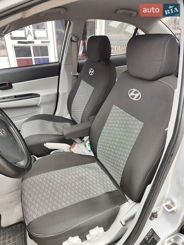 Седан Hyundai Accent 2008 в Николаеве