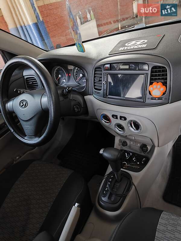 Седан Hyundai Accent 2008 в Николаеве