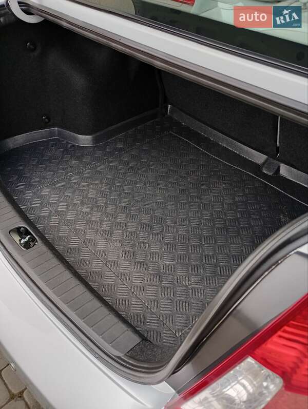 Седан Hyundai Accent 2008 в Самборе