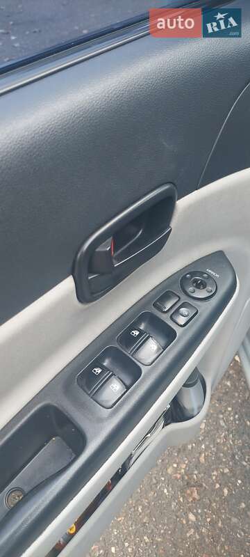 Седан Hyundai Accent 2008 в Кропивницком