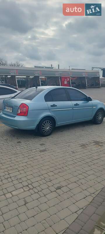 Седан Hyundai Accent 2008 в Кропивницком