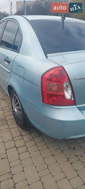 Седан Hyundai Accent 2008 в Кропивницком