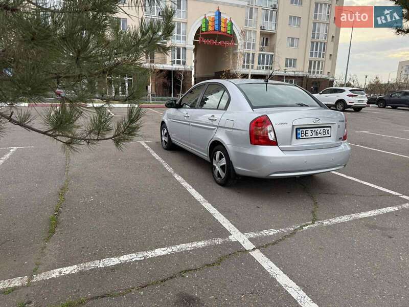 Седан Hyundai Accent 2008 в Николаеве