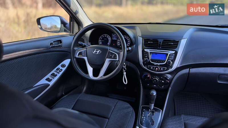 Седан Hyundai Accent 2012 в Василькове