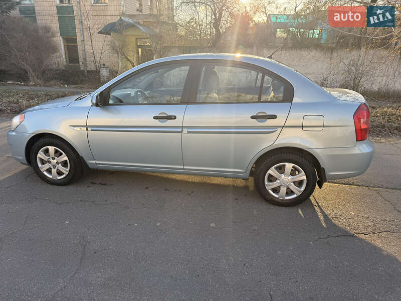 Седан Hyundai Accent 2007 в Киеве