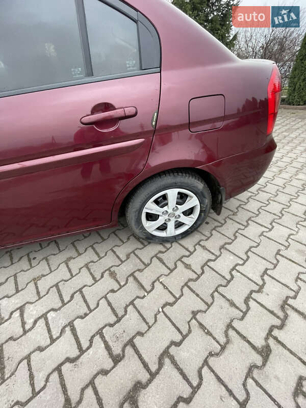 Седан Hyundai Accent 2008 в Ямполе фото 6 Седан Hyundai Accent 2008 в Ямполе