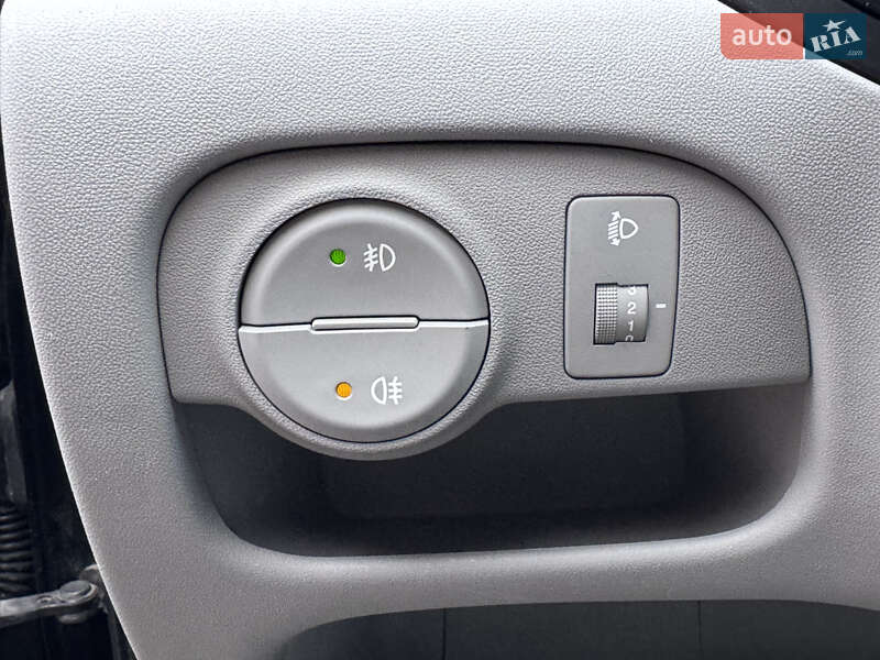 Седан Hyundai Accent 2008 в Одессе