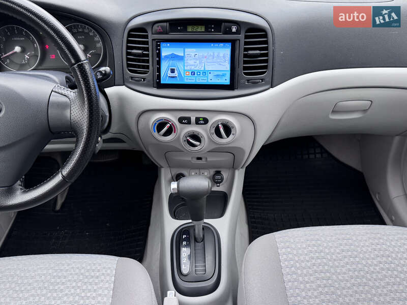 Седан Hyundai Accent 2008 в Одессе