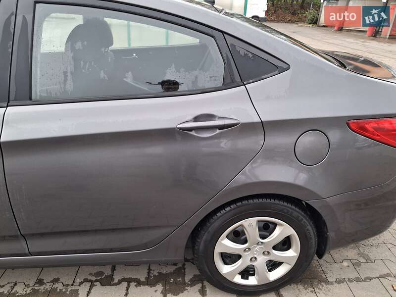 Седан Hyundai Accent 2011 в Яворове фото 14 Седан Hyundai Accent 2011 в Яворове