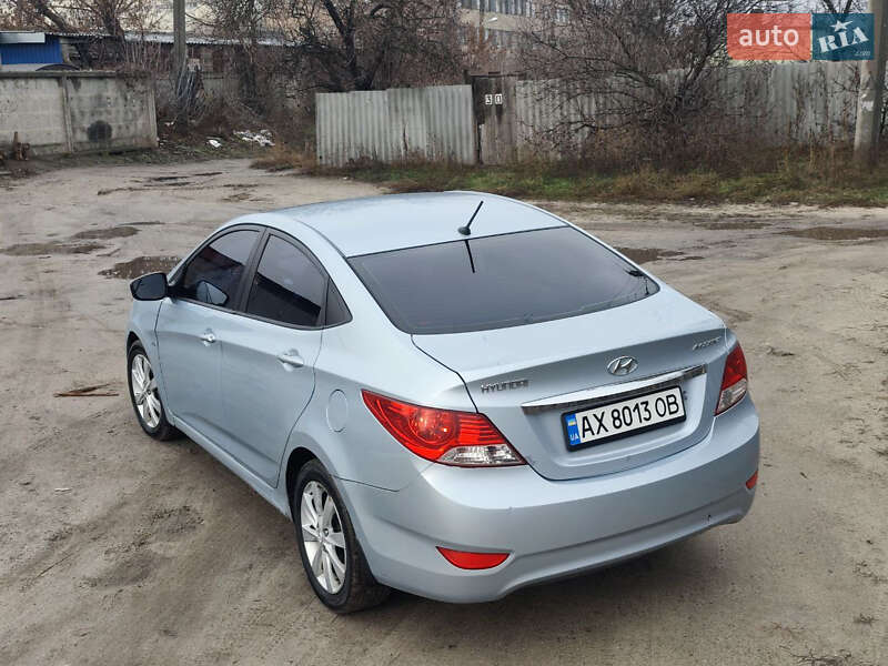 Седан Hyundai Accent 2011 в Харькове