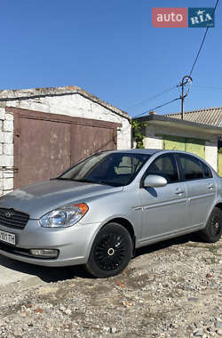 Седан Hyundai Accent 2008 в Днепре