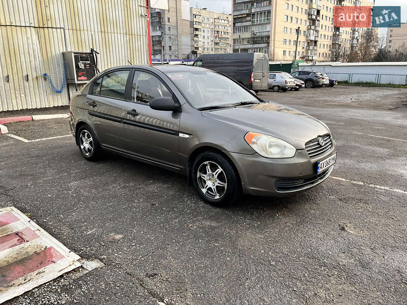 Hyundai Accent 2008