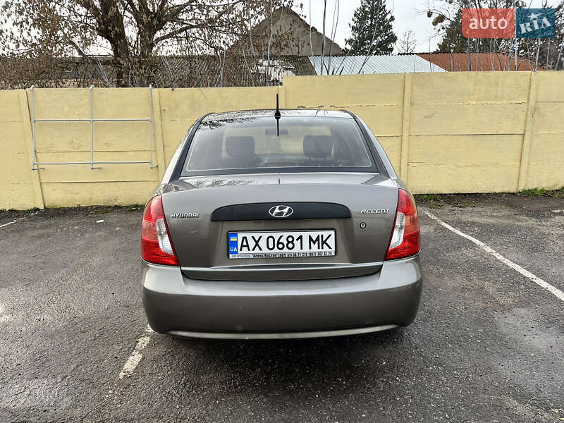 Седан Hyundai Accent 2008 в Харькове