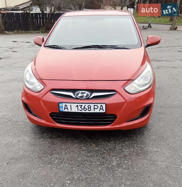 Хэтчбек Hyundai Accent 2012 в Житомире