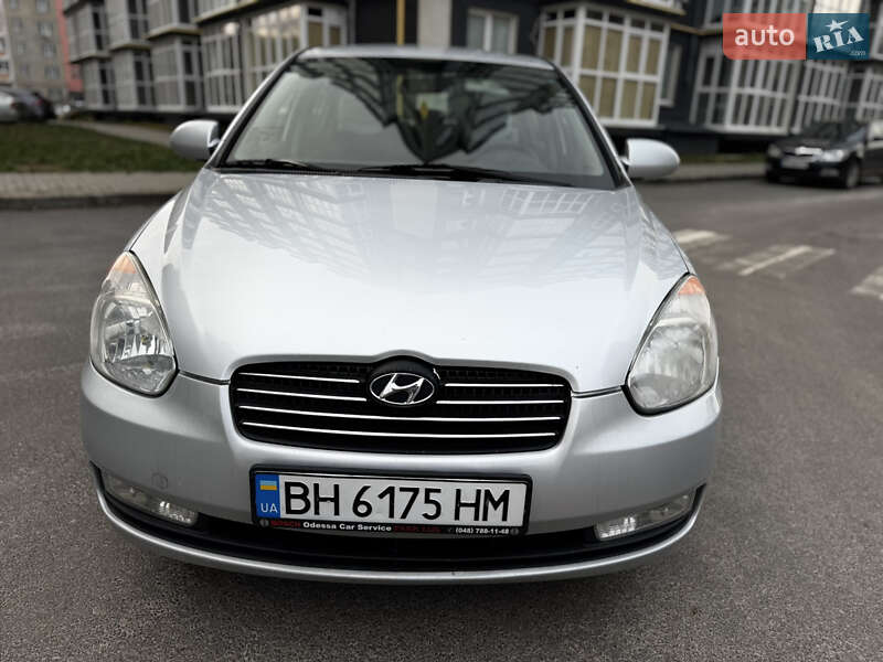 Седан Hyundai Accent 2008 в Чернигове