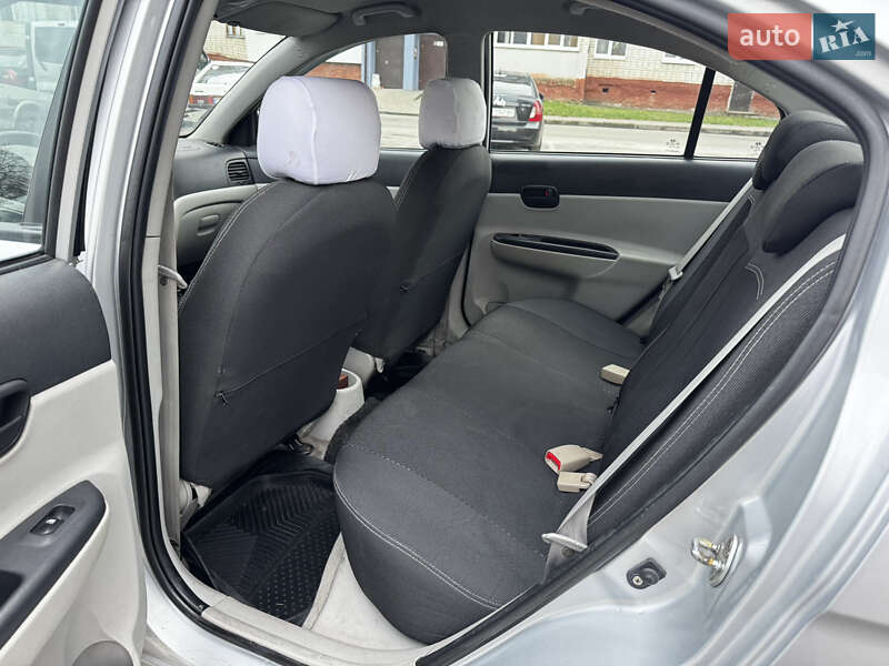 Седан Hyundai Accent 2008 в Чернигове