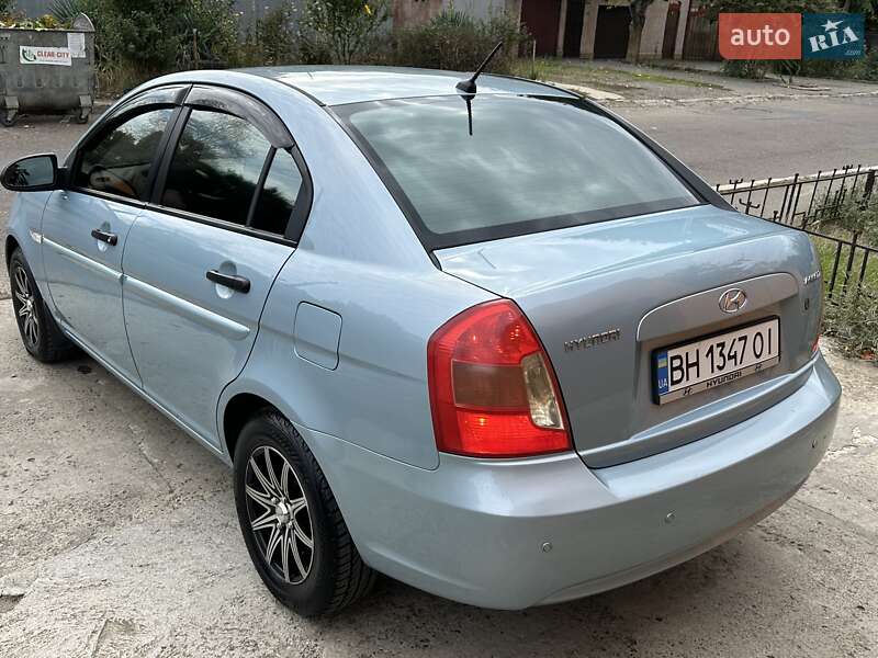 Седан Hyundai Accent 2008 в Одессе