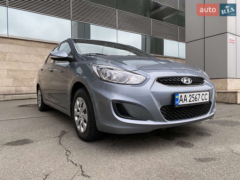 Седан Hyundai Accent 2019 в Києві